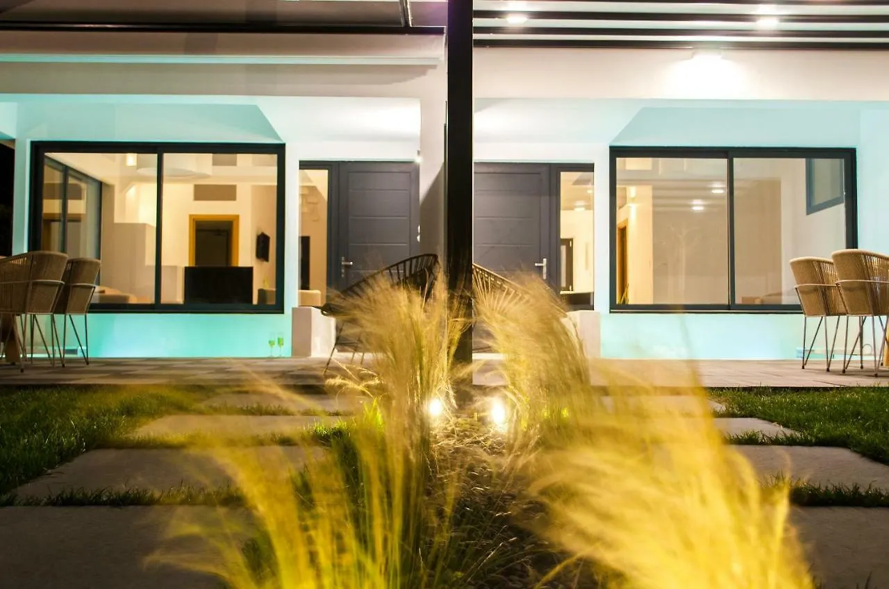 Thea Suites Nea Kallikrateia