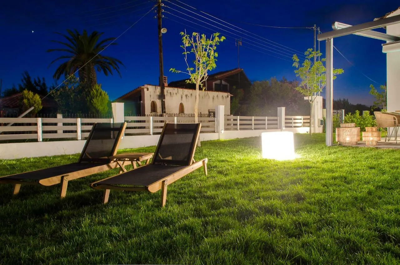 Thea Suites Nea Kallikrateia Greece